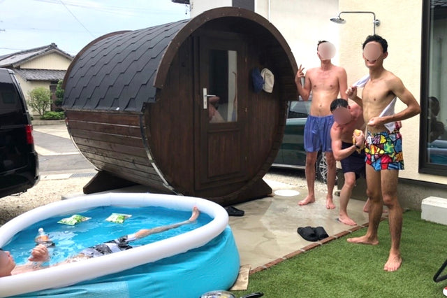 倉橋様のご自宅にある家庭用バレルサウナ