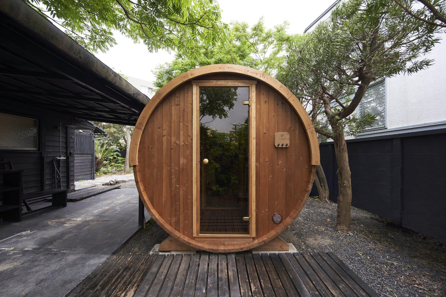 北欧産バレルサウナ 3.0m(4-6人用 / Pro Model / 前室あり / 事業用 / 耐用年数20年以上)